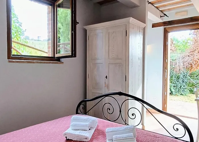 빌라 Il Rigogolo With Private Pool In The Hills Of Marche *