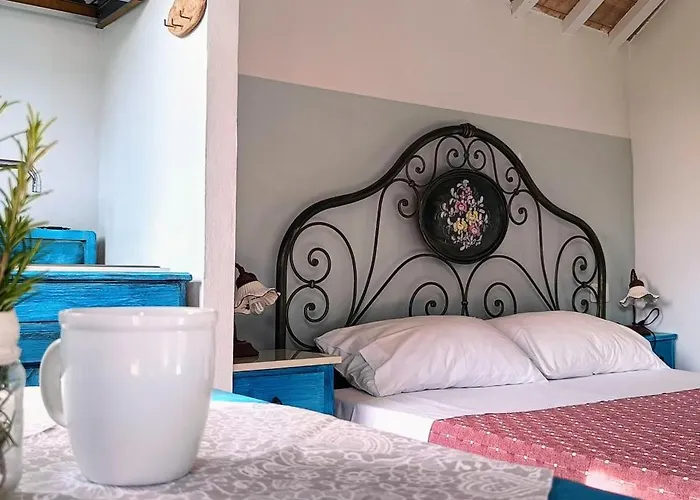 Il Rigogolo With Private Pool In The Hills Of Marche *