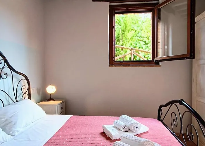 Il Rigogolo With Private Pool In The Hills Of Marche 빌라 *